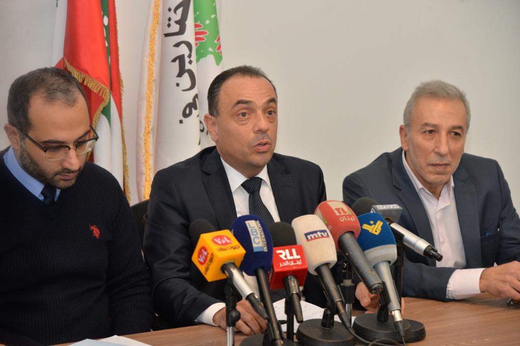Announcing the start of paying the dues to the Lebanese Mayors